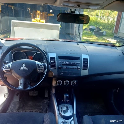 Mitsubishi Outlander 2009, photo 4/6