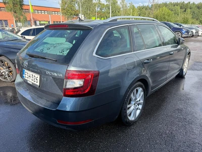 Skoda Octavia Combi 1,5 TSI Style 2020, photo 3/14
