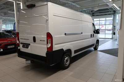 Peugeot Boxer 335 L3H2 BlueHDi 140 2025, photo 3/16
