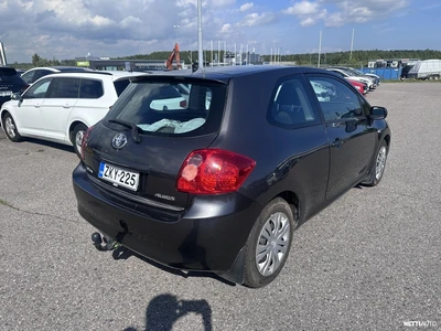Toyota Auris 2009, kuva 4/9