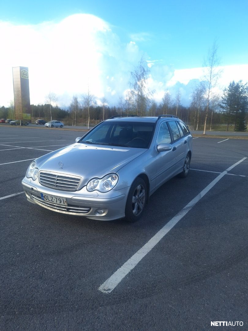 Mercedes-Benz C 220