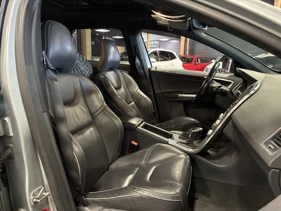 Volvo XC60 2017, kuva 5/7