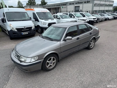 Saab 9-3 2002, kuva 2/18