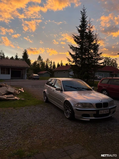 BMW 330 2000, kuva 4/9