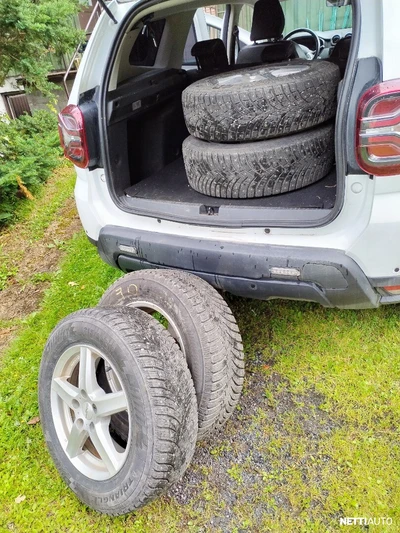 Dacia Duster Blue dCi 115 4x4 Comfort 2022, kuva 3/10