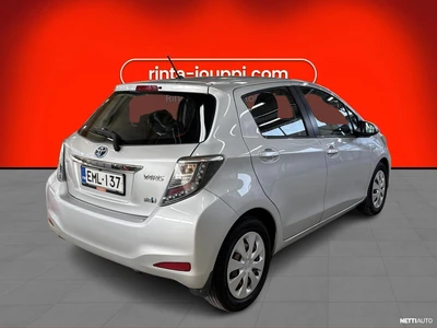 Toyota Yaris Hybrid Active 5ov 2013, photo 6/36