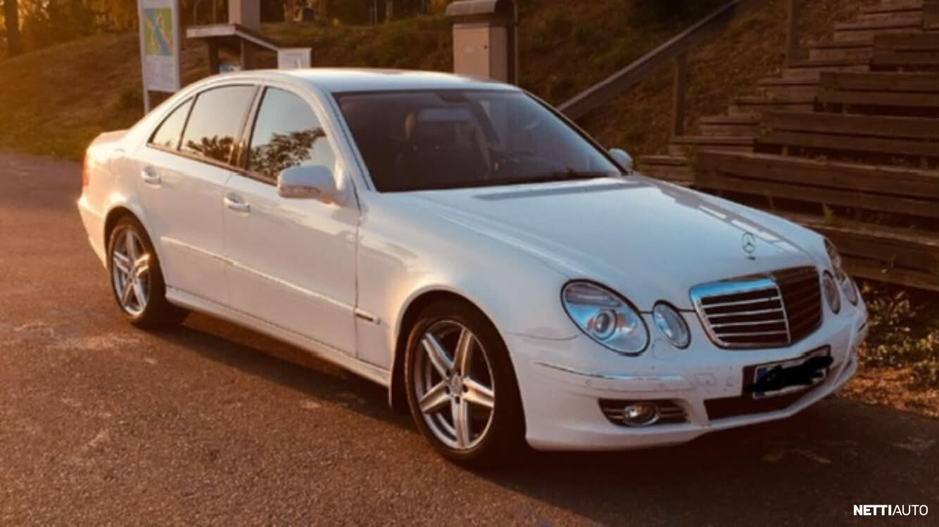 Mercedes-Benz E