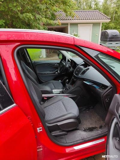 Opel Zafira Tourer 2015, photo 5/20