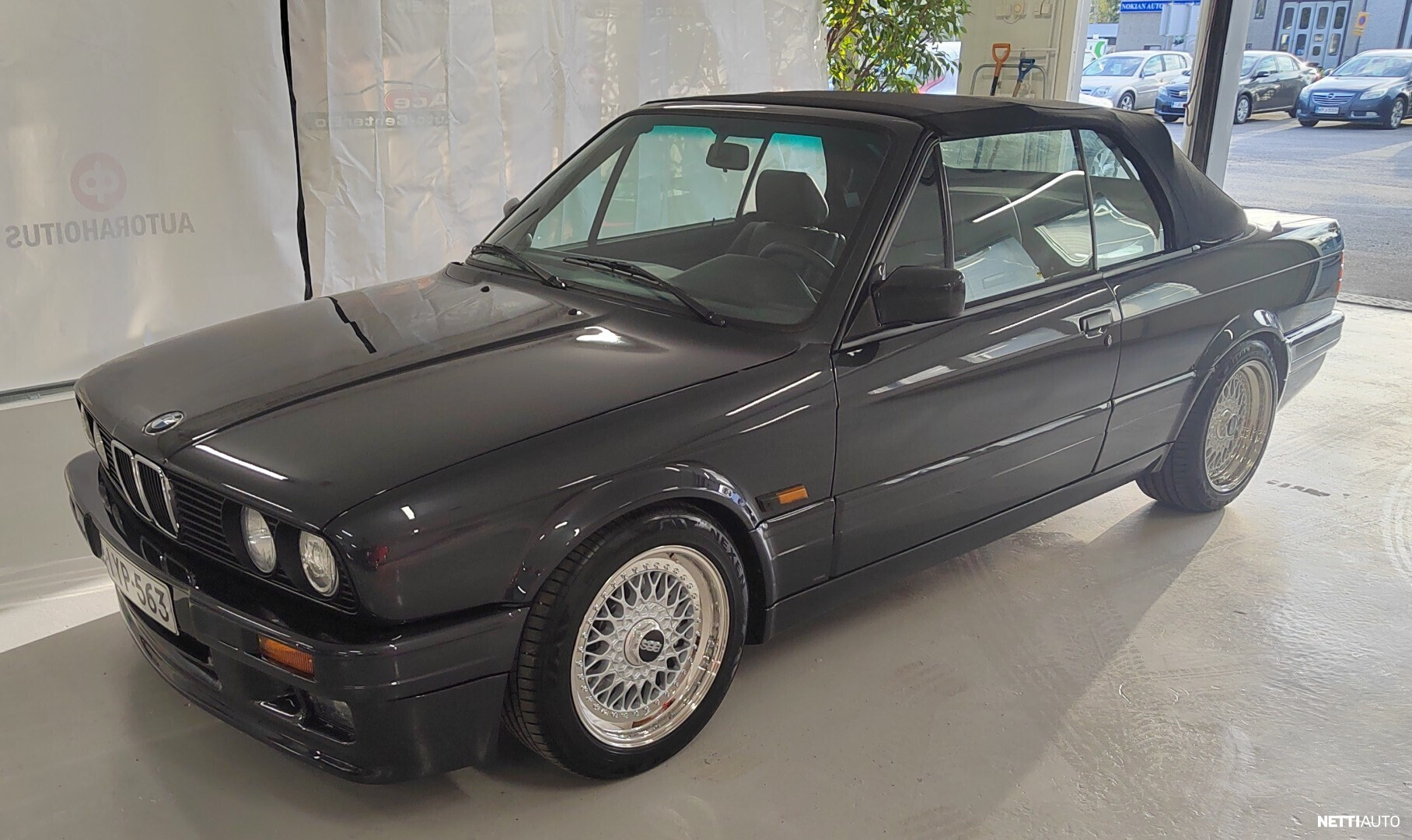 BMW 325