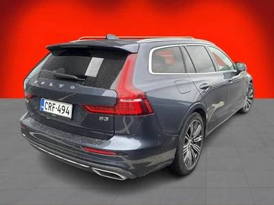 Volvo V60 2022, photo 3/47