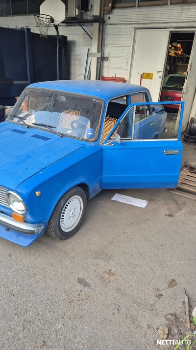 Lada 1200 1200 l 1988, kuva 3/4
