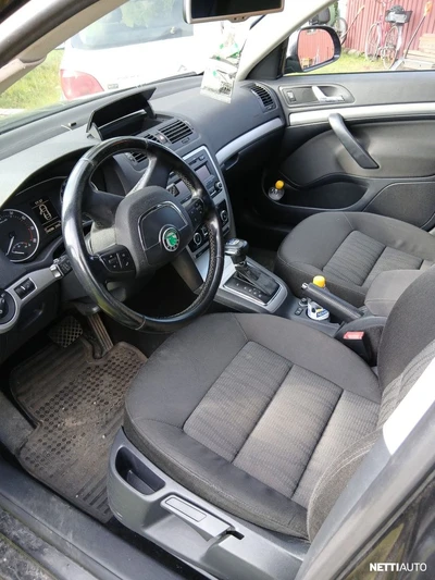 Skoda Octavia 2012, kuva 5/12