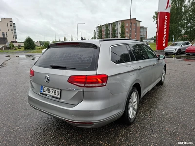 Volkswagen Passat 2015, kuva 2/11
