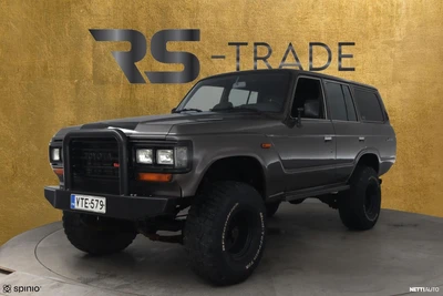 Toyota Land Cruiser 1987, kuva 7/10
