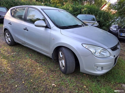 Hyundai i30 2007, photo 4/4