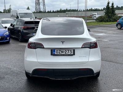 Tesla Model Y Long Range 2022, kuva 5/9