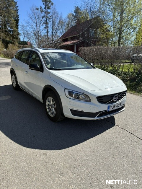 Volvo V60 Cross Country