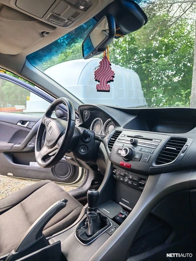 Honda Accord 2011, photo 2/11
