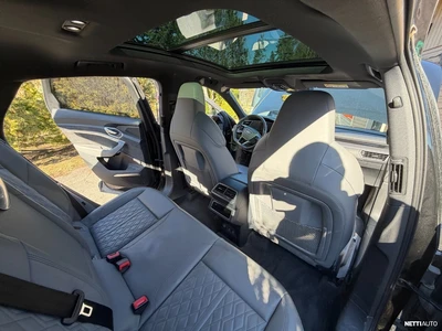 Audi e-tron 2021, photo 5/11