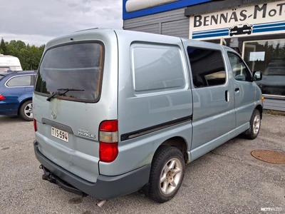 Toyota Hiace Bensiini 4ov lyhyt 1999, kuva 3/15