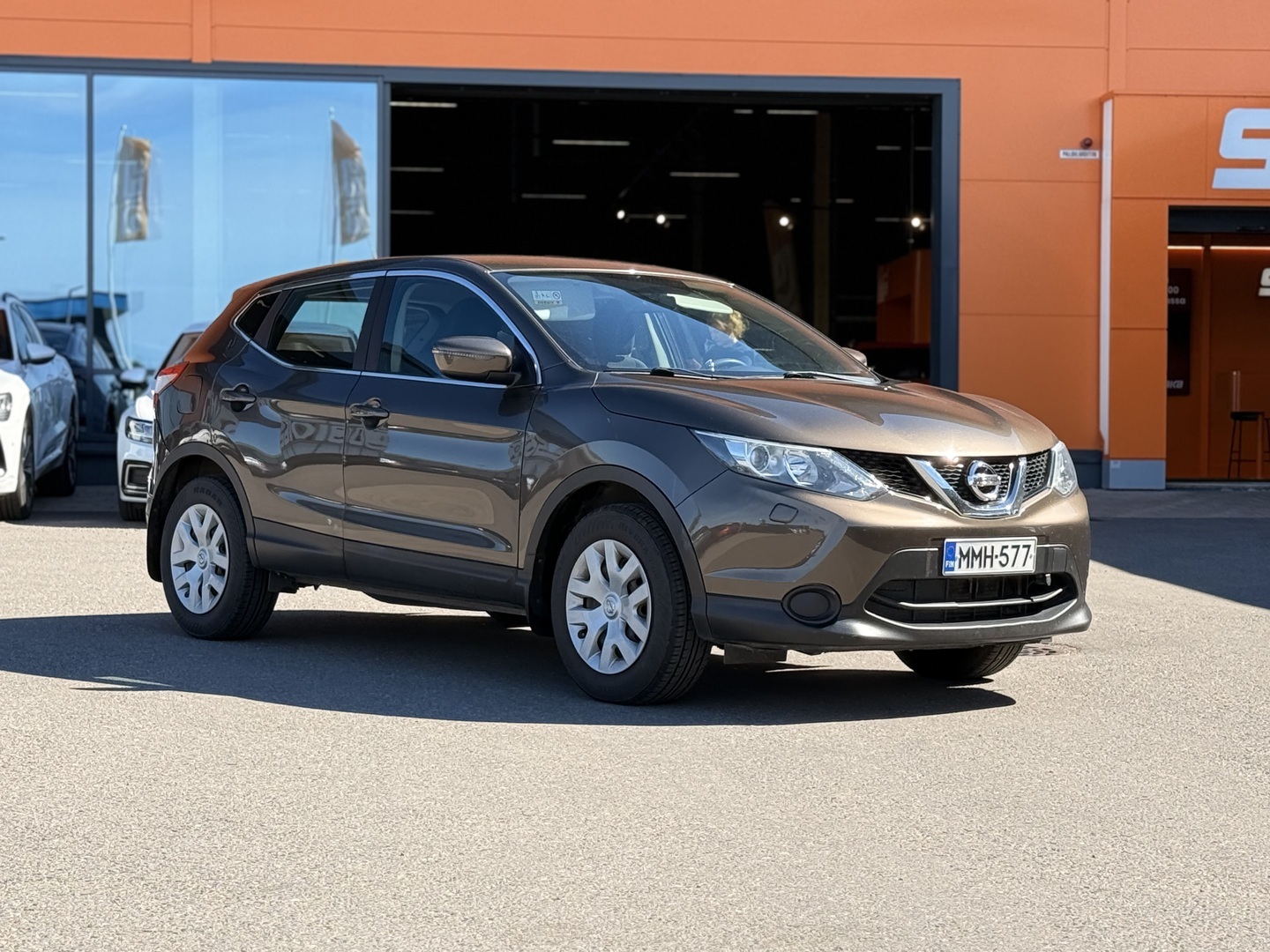 Nissan Qashqai DIG-T 115 Visia 2WD Xtronic E6