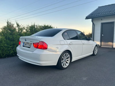 BMW 318 318d 2010, kuva 7/12