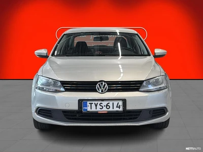 Volkswagen Jetta 2013, kuva 3/10
