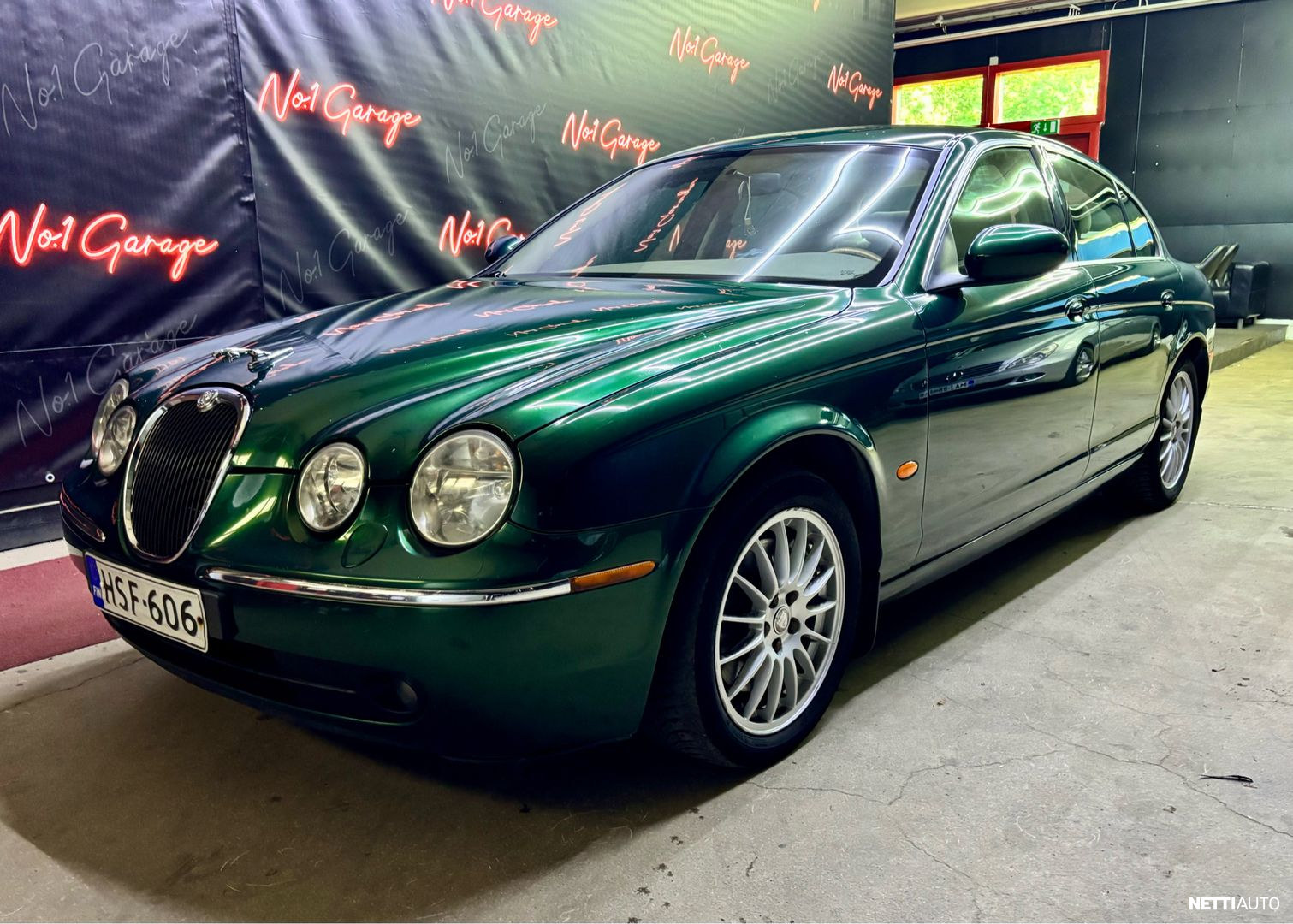 Jaguar S-Type