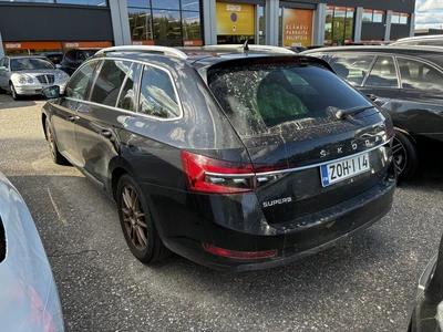Skoda Superb 2021, kuva 3/5