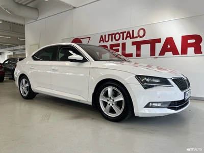 Skoda Superb 2016, photo 6/17