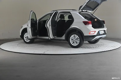 Volkswagen T-Roc 2023, photo 7/29