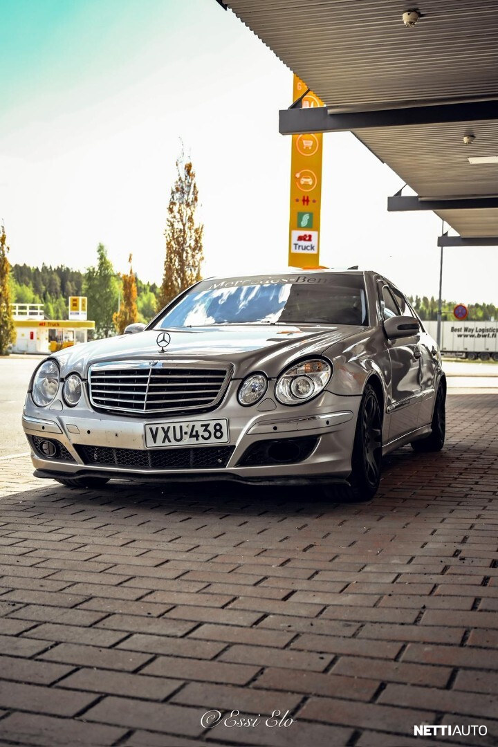 Mercedes-Benz E