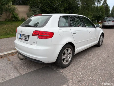 Audi A3 2011, photo 5/5