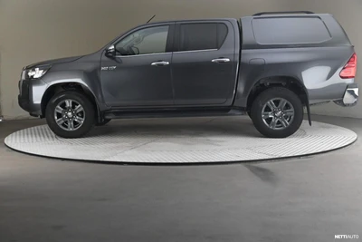 Toyota Hilux 2021, kuva 4/28
