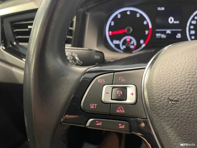 Volkswagen Polo 2022, photo 7/27