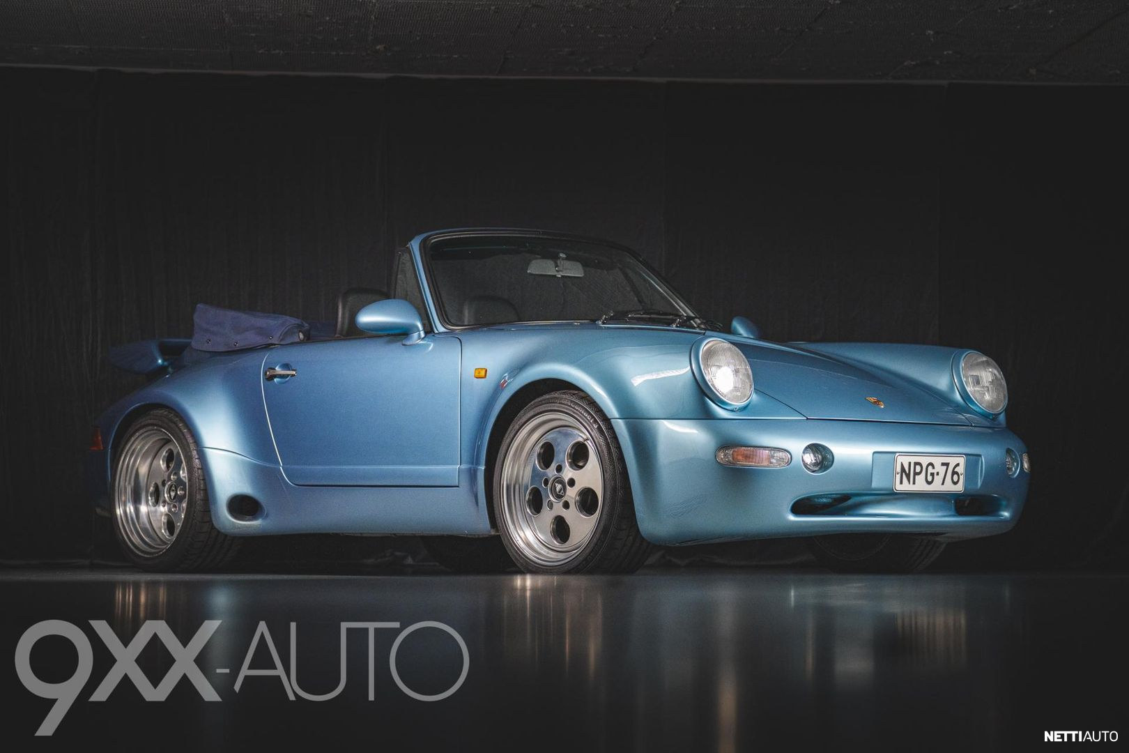 Porsche 911