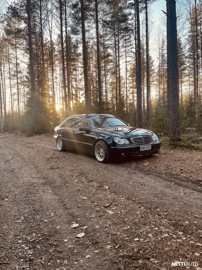 Mercedes-Benz C 320 CDI 2005, kuva 2/12