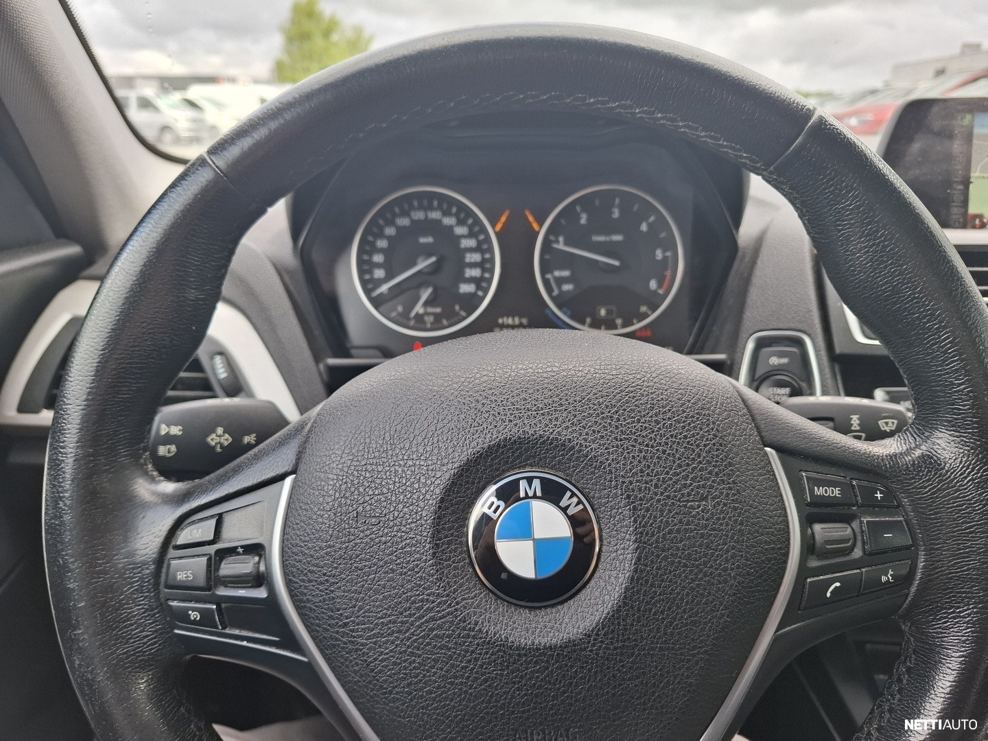 BMW 118 2017, photo 7/8