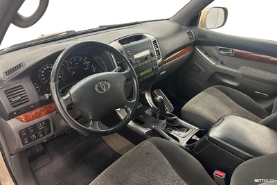Toyota Land Cruiser 2005, kuva 6/38