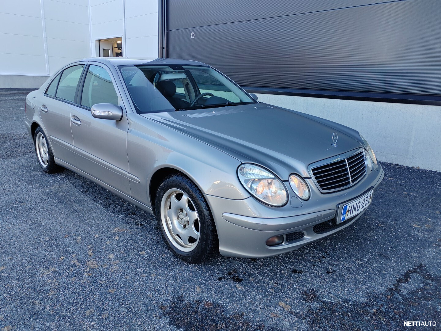 Mercedes-Benz E