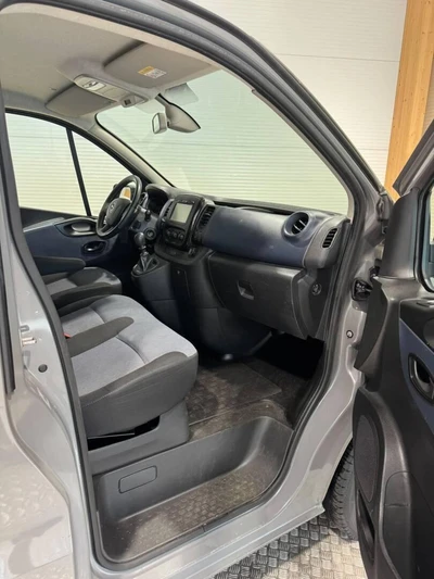 Opel Vivaro 2019, kuva 6/14