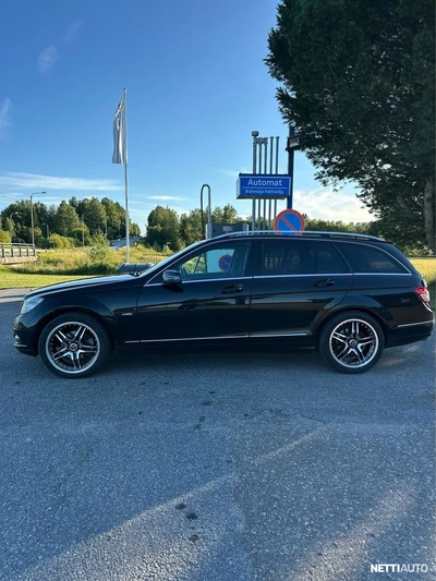 Mercedes-Benz C CGI BE Premium Business 2010, kuva 2/10