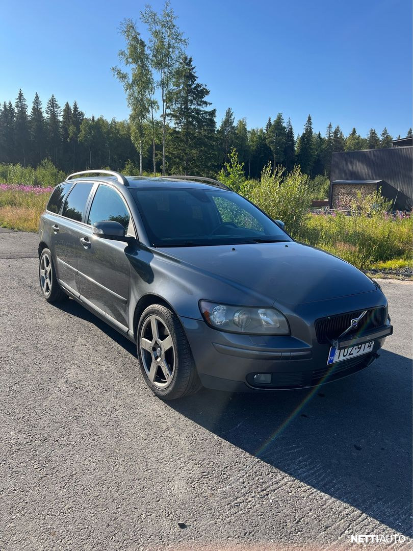 Volvo V50