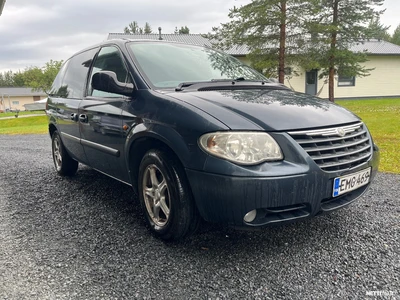 Chrysler Voyager 3,3 V6 Signature 2007, photo 2/4