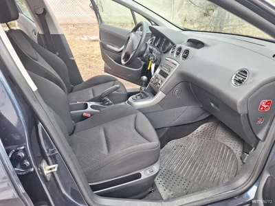 Peugeot 308 SW Air VTi 120 2013, photo 7/13