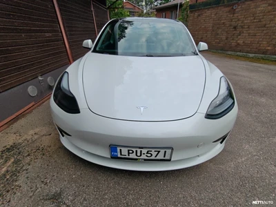 Tesla Model 3 2021, kuva 7/14