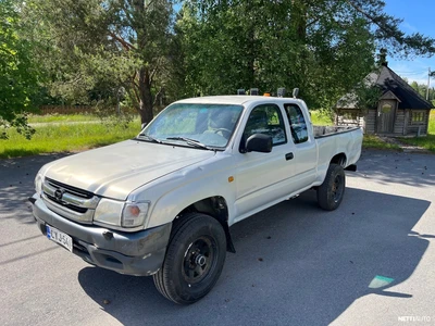 Toyota Hilux Katsastettu Hilux 4x4 2005, photo 2/19