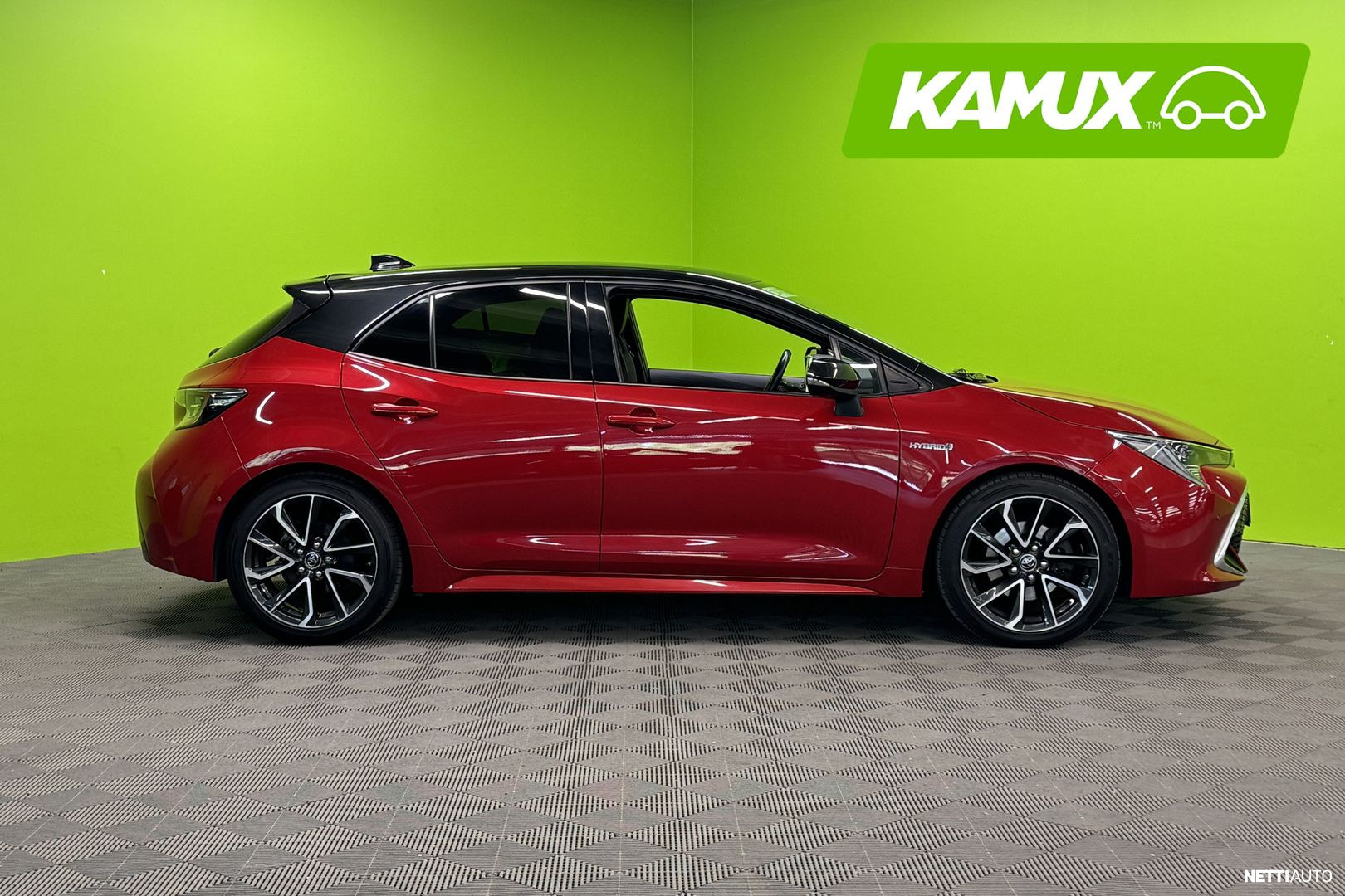 Toyota Corolla 2019, photo 2/33