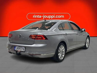 Volkswagen Passat 2017, kuva 6/30