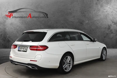 Mercedes-Benz E 300 de AMG EQ Power 2020, kuva 3/10